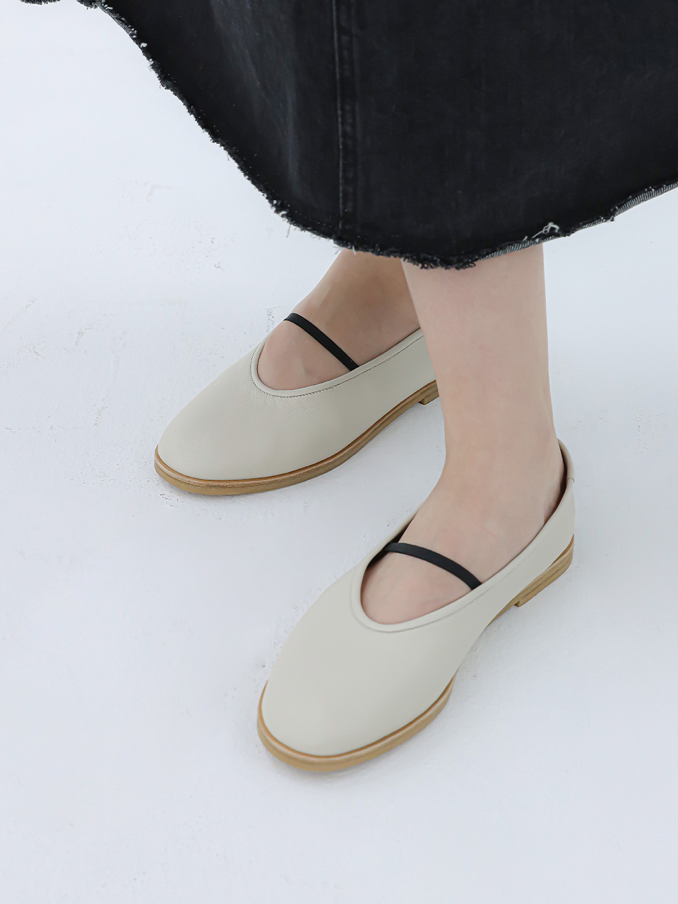 soft strap flat shoes_24020_ivory